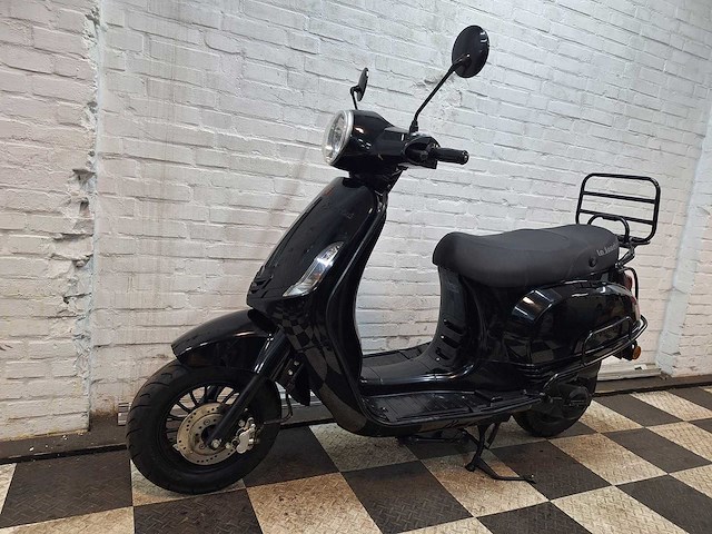 La souris sourini 25 km snorscooter 4takt - afbeelding 2 van  7