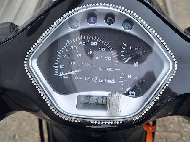La souris sourini 45 km bromscooter 4takt - afbeelding 4 van  7