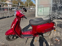 La souris sourini snorfietsen & snorscooters - afbeelding 12 van  32