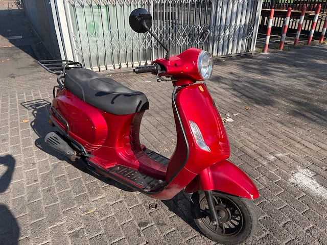 La souris sourini snorfietsen & snorscooters - afbeelding 32 van  32