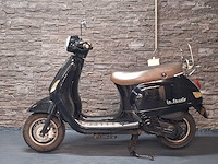 La souris vespelini 25km snorscooter 4-takt