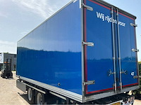 Laadbak voor auto of vrachtwagen - afbeelding 1 van  1