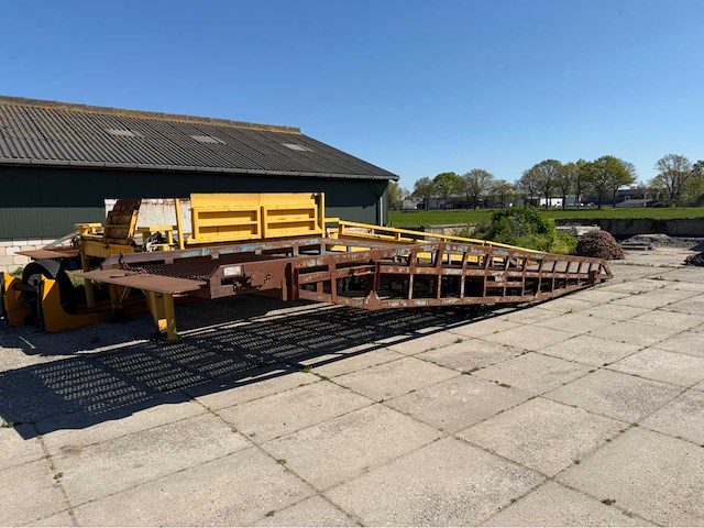 Laadbrug / container brug / mobiele brug - afbeelding 1 van  10