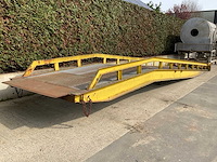 Laadbrug - afbeelding 1 van  4