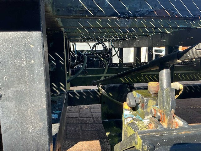 Laadbrug - afbeelding 14 van  24