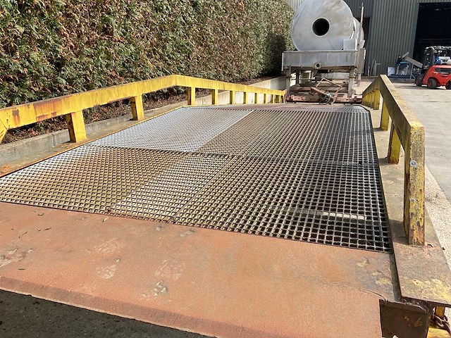 Laadbrug - afbeelding 2 van  5