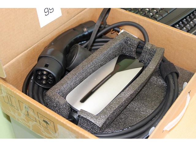 Laadkabel / mobiele lader nn. chinese stekker naar type 2. - afbeelding 2 van  2