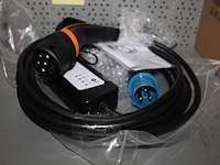 Laadkabel voor elektrische en hybride auto's met cee 230v voedingsstekker (campingstekker) naar type2 laadc... - afbeelding 2 van  3