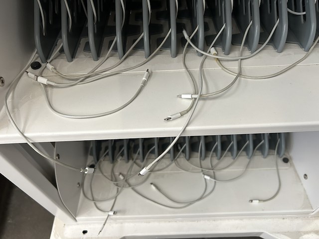 Laadkast voor smartphones en tablets 57x65x119, parotec - afbeelding 5 van  5