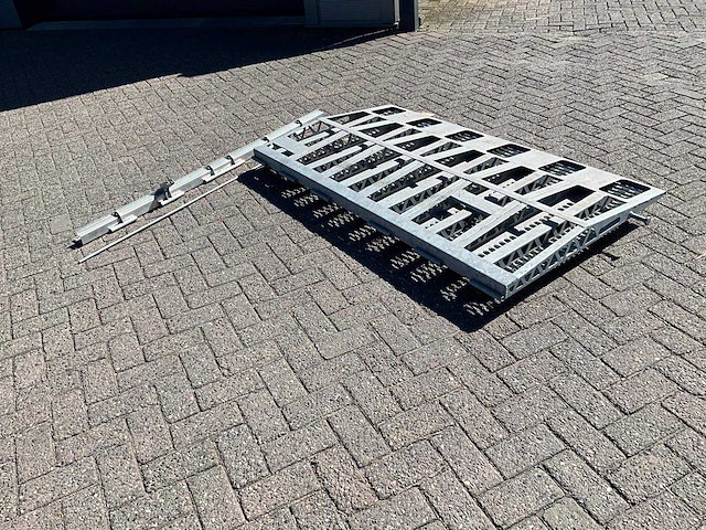 Laadklep oprijklep - afbeelding 2 van  2