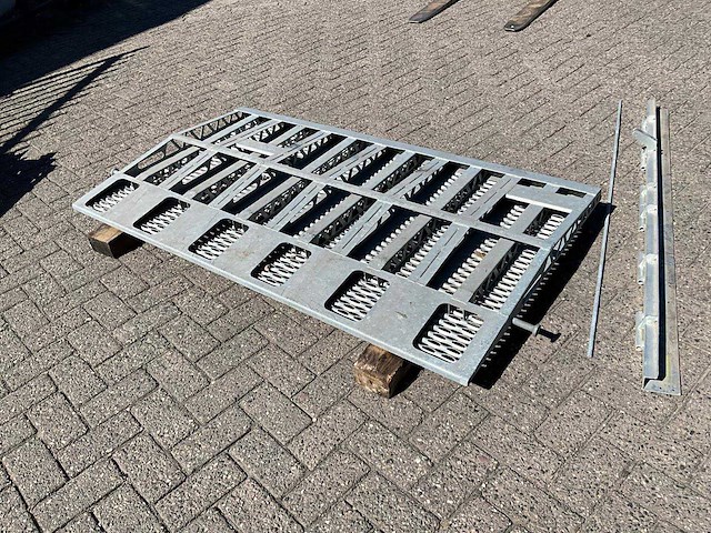 Laadklep oprijklep - afbeelding 2 van  2