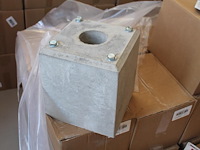 Laadpaal met betonnen voet en hoogte 130 cm. - afbeelding 3 van  3