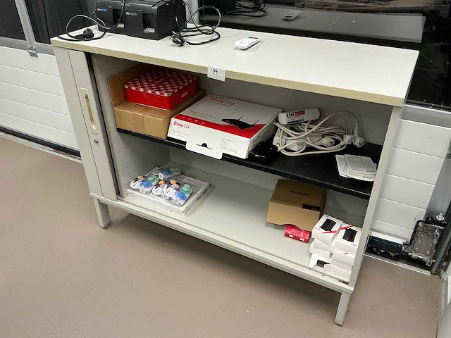 Laag model jaloeziedeurkast - afbeelding 3 van  4