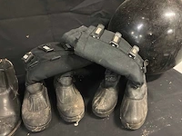 Laarzen en schoenen - afbeelding 2 van  4