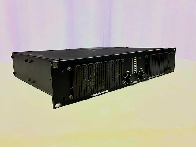 Lab gruppen fp 6400 2-kanaals versterker - afbeelding 2 van  5