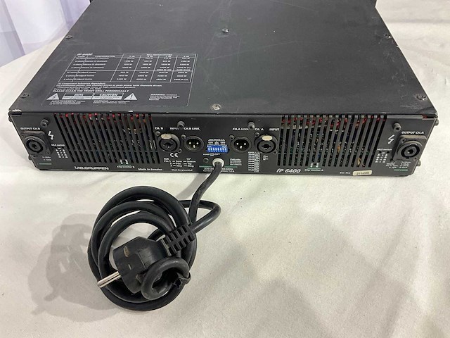 Lab gruppen fp 6400 2-kanaals versterker - afbeelding 4 van  5