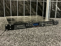Lab gruppen ipd2400 versterker - afbeelding 1 van  4