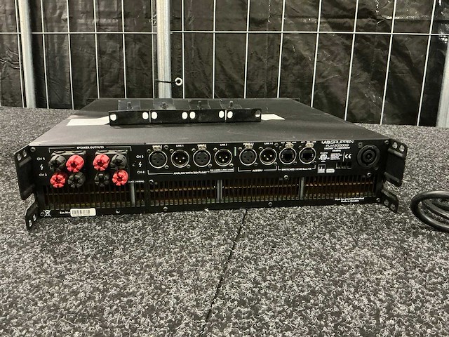 Lab gruppen plm20000q amplifier - afbeelding 4 van  5