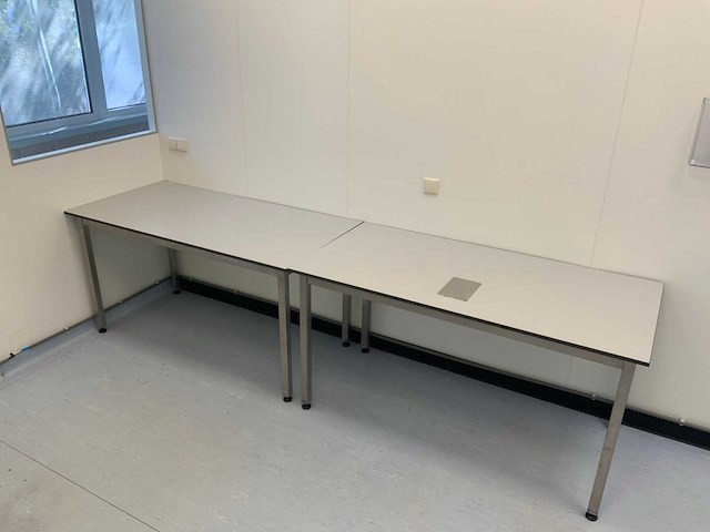 Labaratorium werktafel - afbeelding 2 van  4
