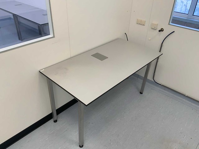 Labaratorium werktafel - afbeelding 2 van  5