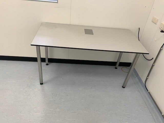 Labaratorium werktafel - afbeelding 3 van  5