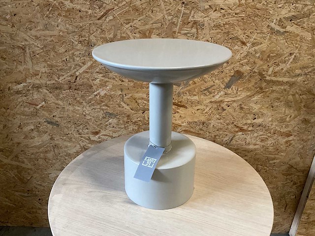 Label 51 - rif - bijzettafel ø40cm (3x) - afbeelding 1 van  3