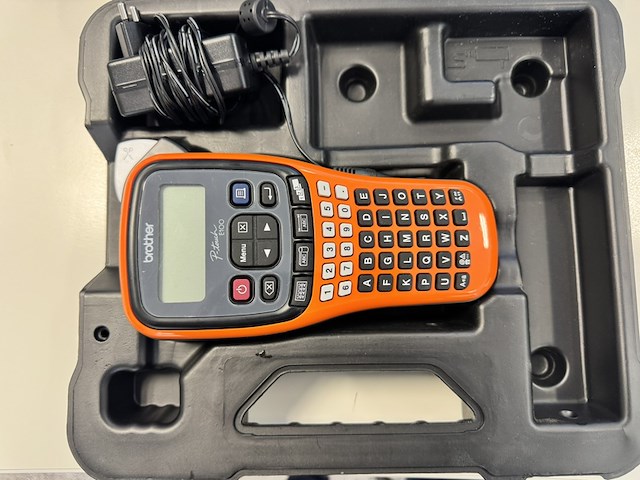 Label printer, brother, pt-e100, oranje - afbeelding 3 van  6