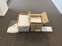 Labeletiketten - enveloppen - vrachtbrieven - afbeelding 1 van  5