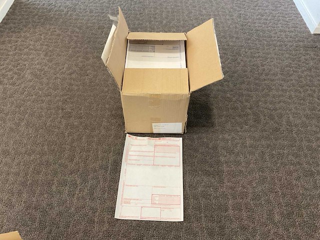 Labeletiketten - enveloppen - vrachtbrieven - afbeelding 5 van  5