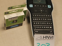 Labelprinter dymo d1 met twee cassettes. - afbeelding 2 van  2