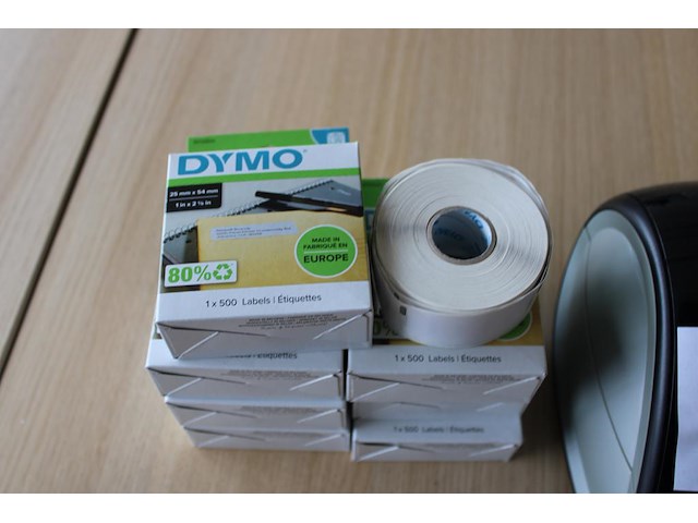 Labelprinter dymo labelwriter 550 met 8 rollen labels. - afbeelding 3 van  3