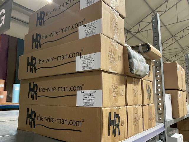 Labels, draad, spelden - afbeelding 4 van  30