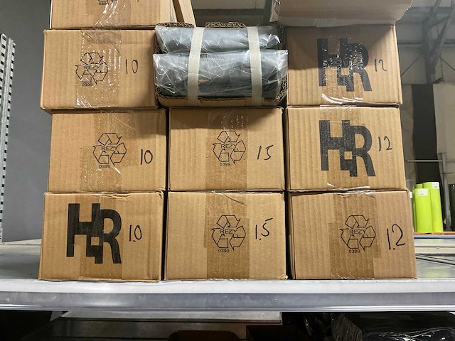 Labels, draad, spelden - afbeelding 5 van  30