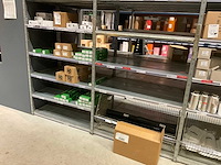 Labels, draad, spelden - afbeelding 1 van  30