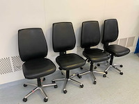Laberatorium werkstoel (4x) - afbeelding 2 van  4