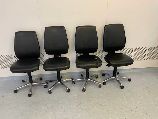 Laberatorium werkstoel (4x) - afbeelding 1 van  4
