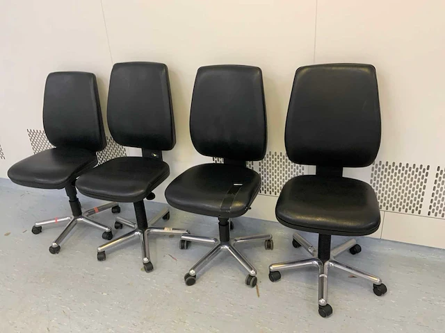 Laberatorium werkstoel (4x) - afbeelding 3 van  4