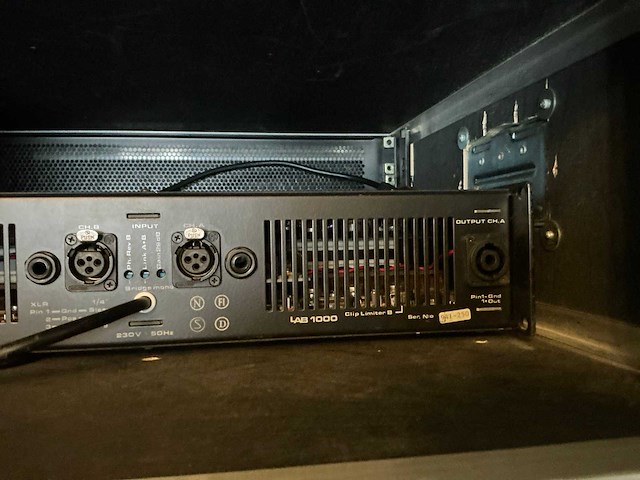 Labgruppen lab1000 versterker - afbeelding 4 van  4