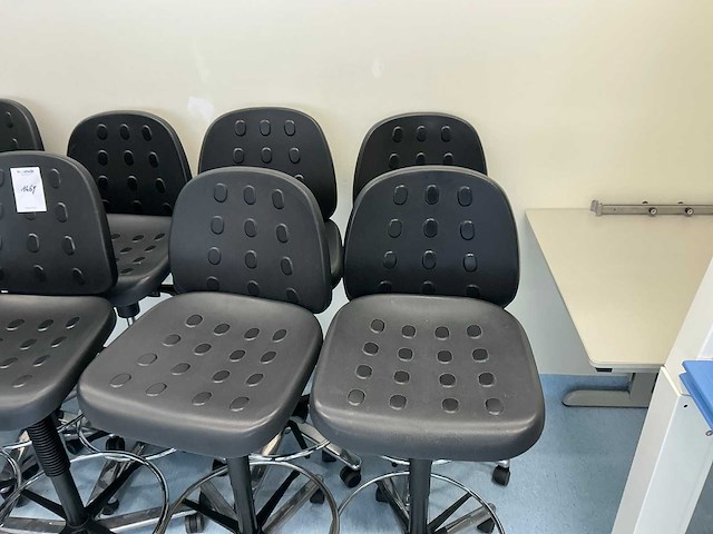 Labkod laboratorium leerstoel (14x) - afbeelding 5 van  6