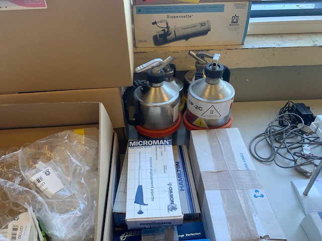 Laboratorium aparatuur - afbeelding 4 van  5