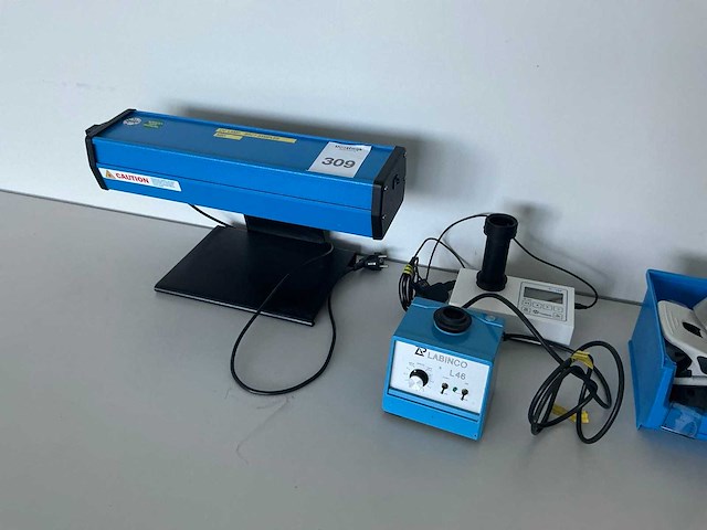 Laboratorium apparatuur - afbeelding 2 van  9