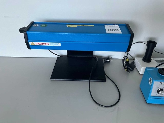 Laboratorium apparatuur - afbeelding 3 van  9