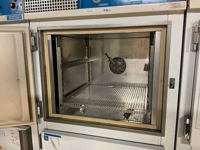 Laboratorium klimaatkast (3x) - afbeelding 3 van  5
