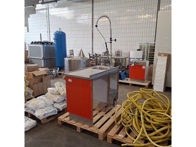 Laboratorium spoeltafel - afbeelding 3 van  11