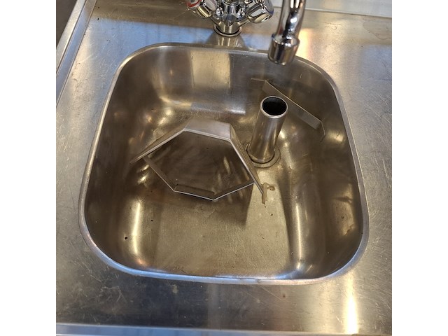 Laboratorium spoeltafel - afbeelding 8 van  11