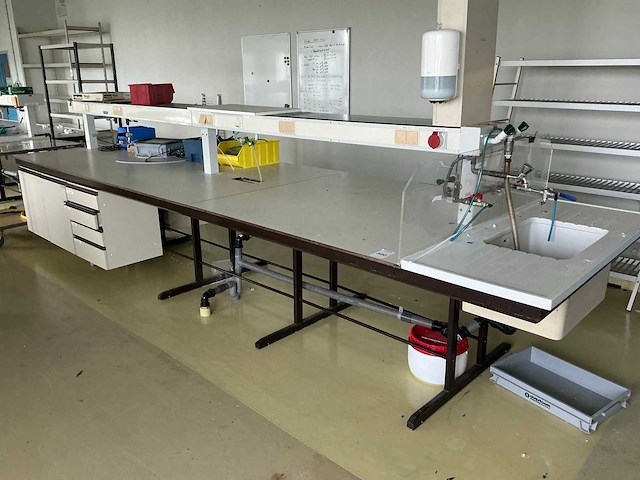 Laboratorium werkeiland - afbeelding 1 van  5