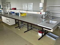 Laboratorium werkeiland - afbeelding 1 van  5