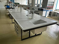Laboratorium werkeiland - afbeelding 3 van  5