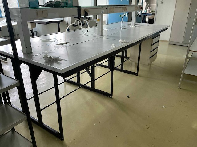 Laboratorium werkeiland - afbeelding 4 van  5