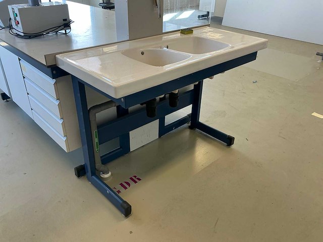 Laboratorium werkopstelling - afbeelding 4 van  7
